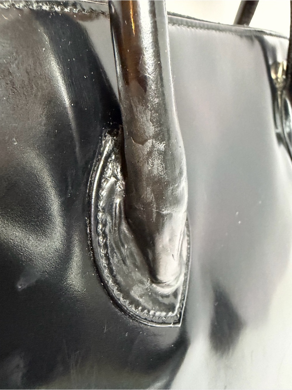 Salvatore Ferragamo Gancini Black Patent Leather Handbag Satchel - Picture 4 of 14